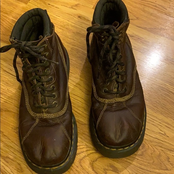 airwair boots ladies